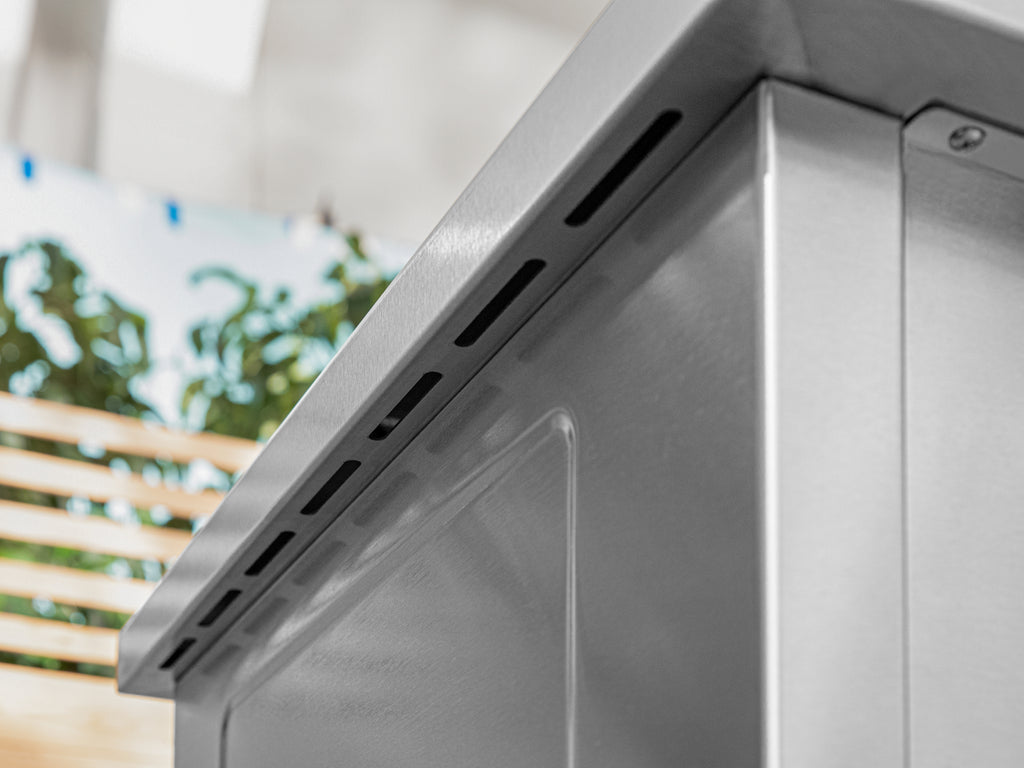 Outdoor Kitchen Platinum 33 in. BuiltIn Pizza Oven NewAge Products